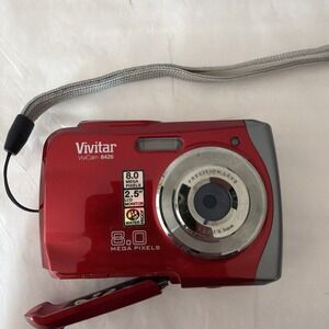 Vivitar ViviCam 8426 Red Digital Waterproof Camera 8.0MP Display / Carrying Case